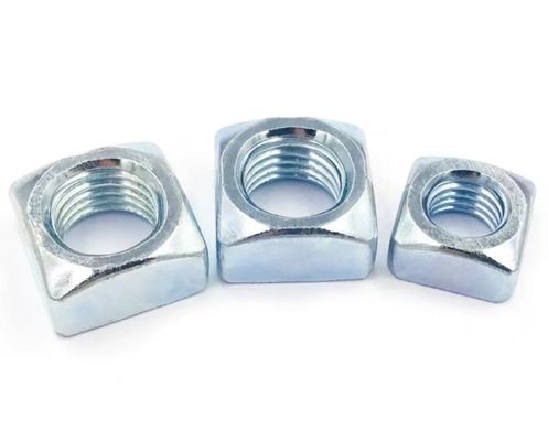 맞춤형 Din 557 평방 견과류 탄소 강철 등급 4.8 / 8.8 중공업용